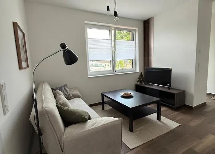 아파트 Moderne Ferienwohnung, Separater Eingang, Neubau, Smart Tv & Wifi & Kaffemaschine Inklusive